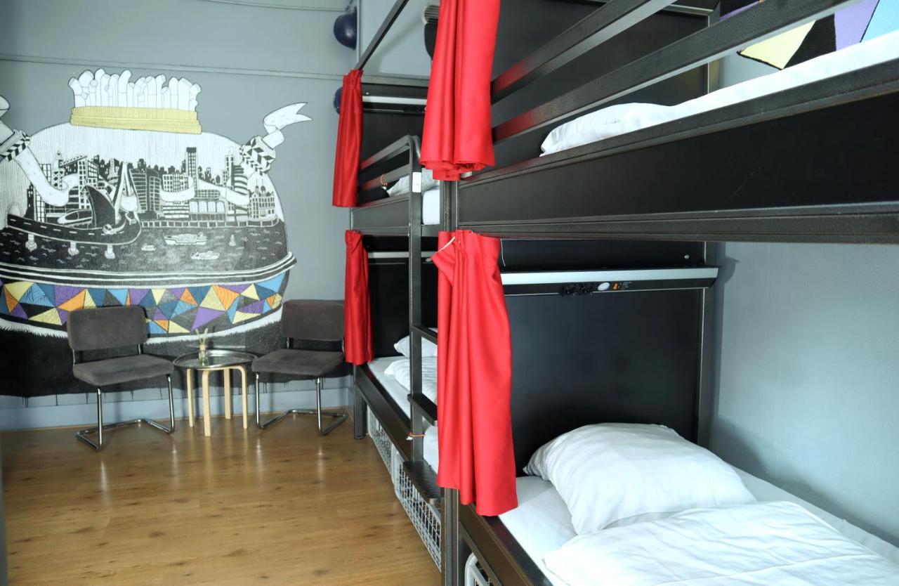 Hostel Room Rotterdam Exteriör bild